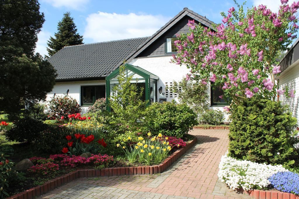 Rhauderfehn Ferienwohnung Sommerwind חדר תמונה
